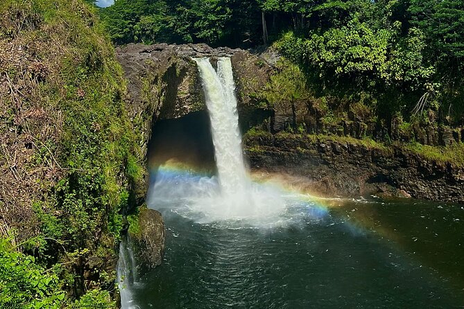 Private Big Island Tour: Coffee, Beaches, Volcanos, Waterfalls - Waterfalls & Natural Beauty: Rainbow Falls