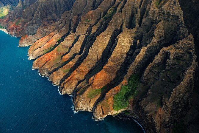 Kauai Airplane Tour: Na Pali Coast, Waterfalls & Window Seats - Authentic Experience & What Travelers Say