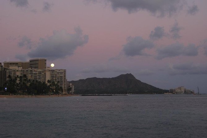 Waikiki Sunset Cocktail Cruise Including Drinks and Appetizers - References