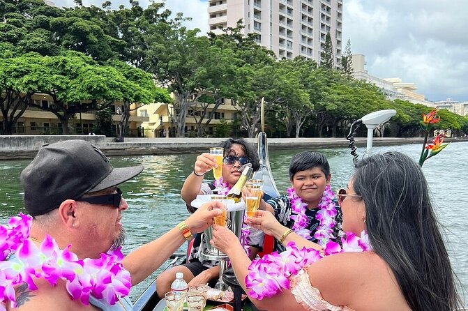 Private Gondola Cruise in Waikiki with Drinks and Pastry - The Breakdown of the Itinerary