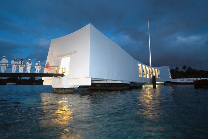 Pearl Harbor Tour Arizona Memorial and USS Bowfin - Who Will Love This Tour?