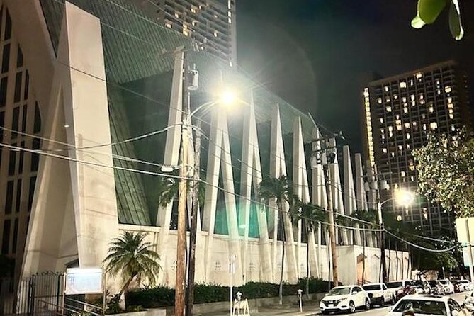 Dark Side Adventure Tours: Ghosts of Waikiki - Exploring Waikiki’s Dark Side: An In-depth Review