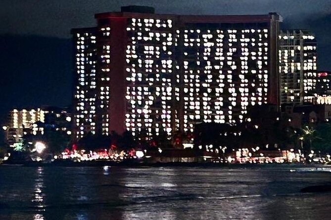 Dark Side Adventure Tours: Ghosts of Waikiki - Experience the Dark Side of Waikiki: Ghosts, Legends, and History