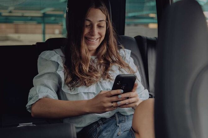 Luxury Private Airport Transfers-Waikiki Honolulu up to 6 Seats - Introduction: Your Smooth Start in Paradise