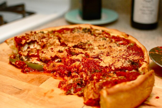 Classic Chicago Food Lovers Tour in River North - Key Points