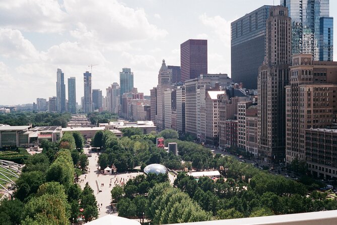 Classic Chicago Food Lovers Tour in River North - The Sum Up