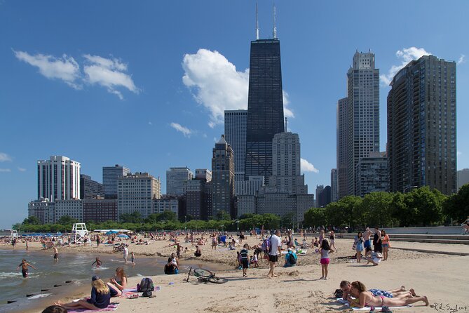 Fun Chicago Bike Tour with Pizza, Hot Dogs, Cupcakes and Beer - The Sum Up