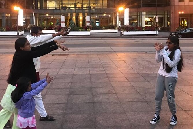 Adventurous Scavenger Hunt in Chicago by Crazy Dash - Who Will Love This Tour?