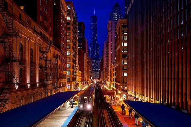 Private Transfer Chicago to Chicago Airport by Luxury Car or SUV - FAQ