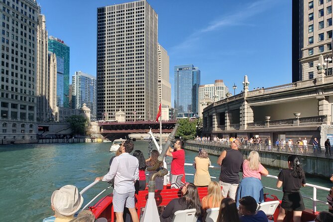 Historical and Architectural Chicago Fireboat River/Lake Cruise - Frequently Asked Questions
