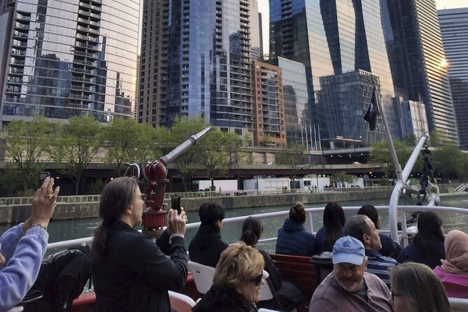 Historical and Architectural Chicago Fireboat River/Lake Cruise - Final Thoughts: Is This the Chicago Experience for You?