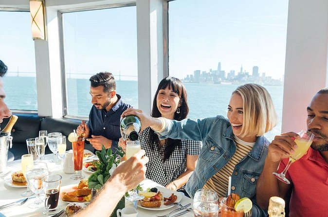 Chicago Signature Brunch Cruise on Lake Michigan - The Sum Up