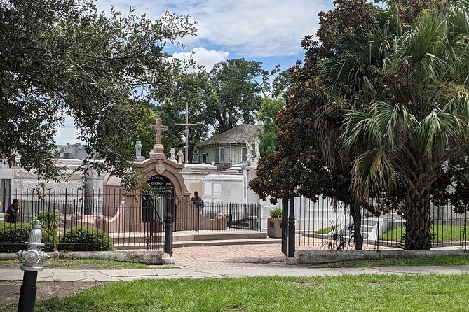 St Louis Cemetery No.3 New Orleans Burial Tradition Audio Guide - The Value of This Tour