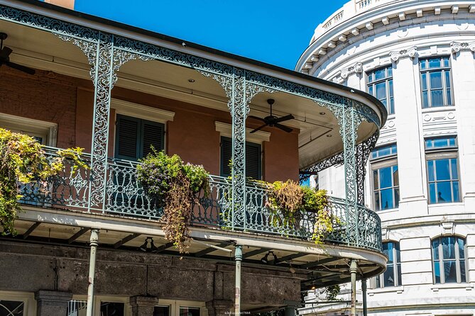 Explore New Orleans' Garden District: Private 2-hour Walking Tour - Exploring the New Orleans Garden District: A Private 2-Hour Walking Tour