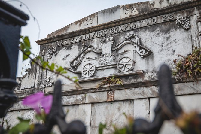 New Orleans Garden District Walking Tour - Who Should Consider This Tour?