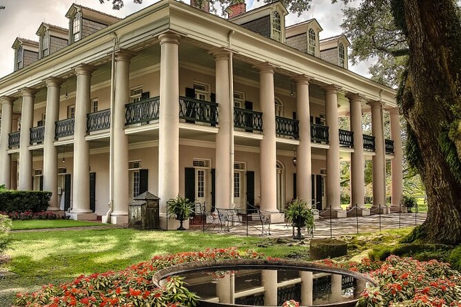 Explore Oak Alley Plantation Guided Tour with Transportation - The Sum Up