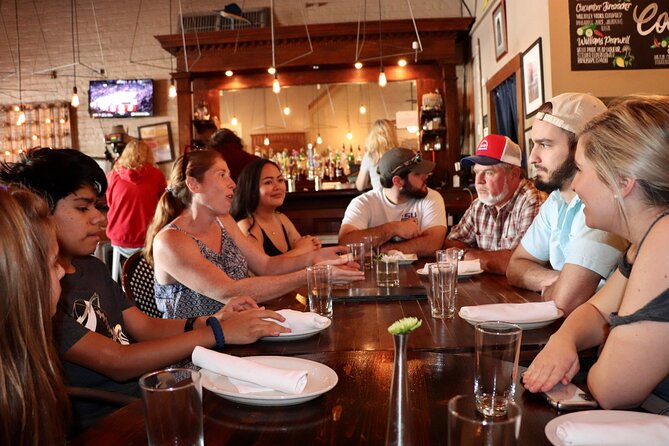 New Orleans Garden District Food & History Tour with Local Guide - The Setting: A Neighborhood of Elegance and Secrets