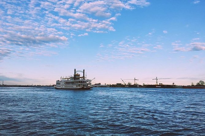 Paddlewheeler Creole Queen Jazz Dinner Cruise in New Orleans - FAQ