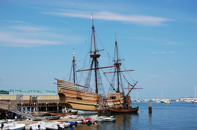 Boston to Plymouth Day-Trip including Quincy, Plimoth Patuxet and Mayflower II - Starting the Day: Easy Pickup and Comfortable Transport