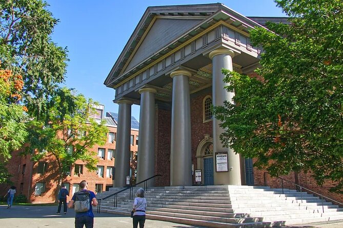 Private Tour of Boston - The Practical Side: Transportation, Cost, and Group Size