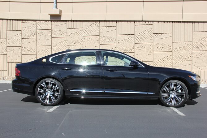 Private Luxury Las Vegas Airport Arrival Transportation - Key Points