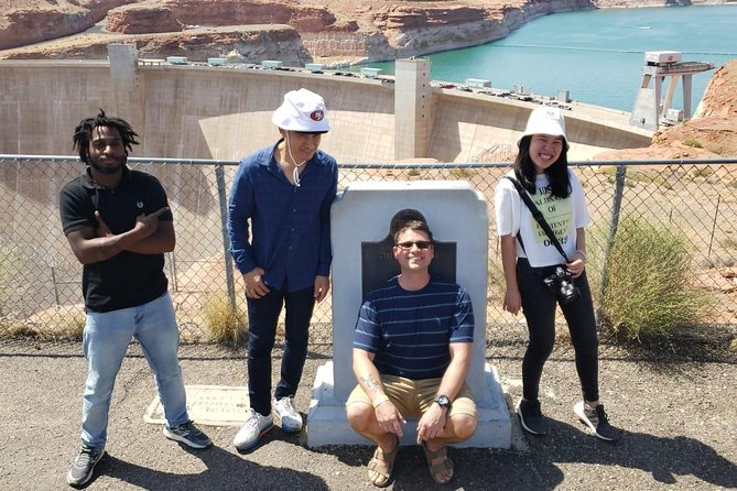 Antelope Canyon & Horseshoe Bend Tour from Las Vegas with Lunch - Authentic and Enjoyable Scenic Adventure