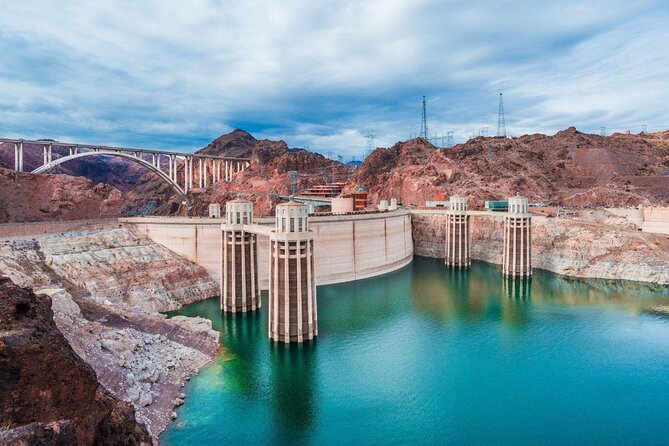 Private Guided Hoover Dam/Lake Mead Half Day Tour On A Trike - Experience Las Vegas from a New Perspective: Private Hoover Dam and Lake Mead Half Day Tour on a CanAm Trike