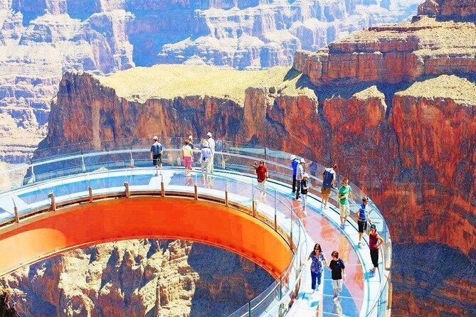 Small Group Grand Canyon, Hoover Dam and Joshua Tree Forest Tour - Why This Tour Works Well for You