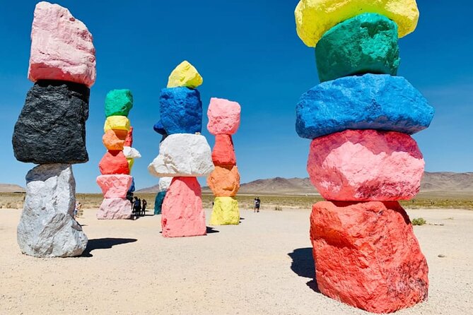 Las Vegas Strip Tour with Desert Landmarks and History by Hummer - FAQ