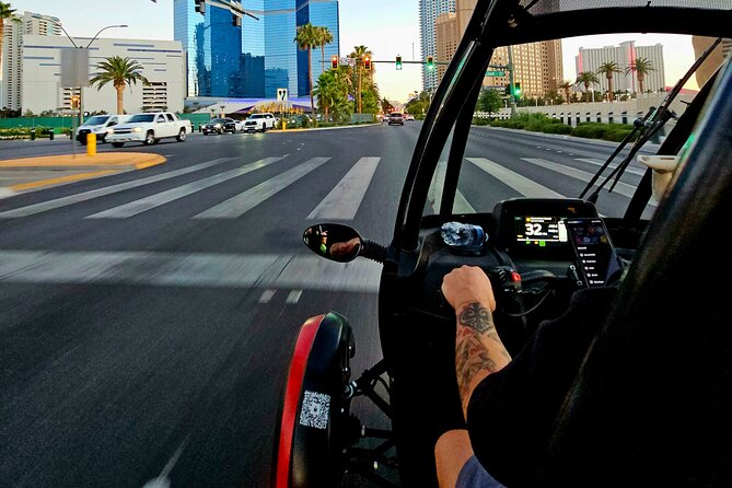 3.5 Hour - Self-Drive Las Vegas Strip Rental + Comedy Show - FAQ