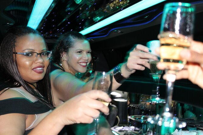 Private 2-Hour Limo Tour of Las Vegas with Champagne - Key Points