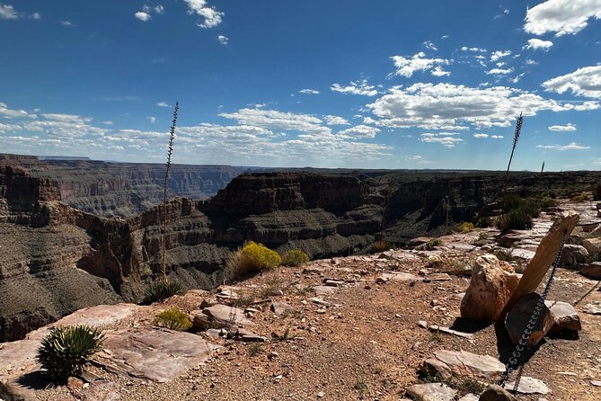 Vertigo From Infinity In The Heart Of The Desert Grand Canyon Skywalk - Key Points