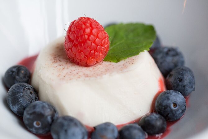 Italian Pasta Making in Las Vegas (Includes 4-Course Meal) - A Closer Look at the Experience