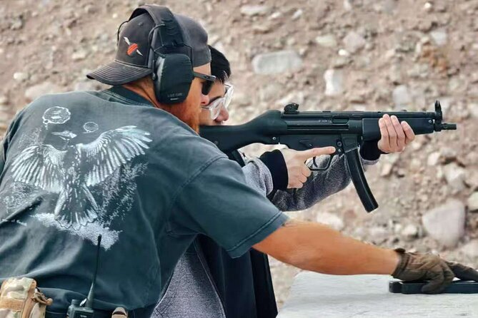 Las Vegas Outdoor Shooting with Full-Auto & Expert Instructor - Who Will Love This Experience?
