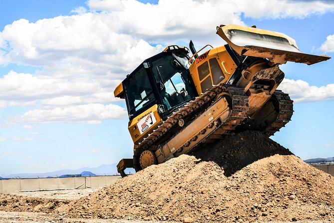 Las Vegas Heavy Equipment Playground: Dig, Push, and Play! - Key Points