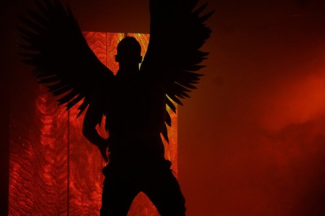 Rock Hard: Male Strip Show in Las Vegas - An In-Depth Look at the Experience