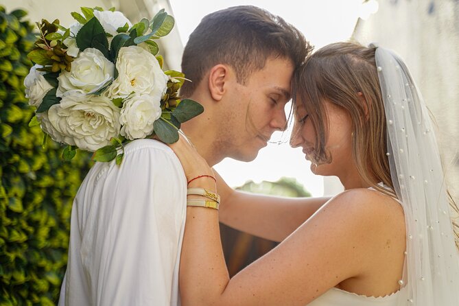 Las Vegas Wedding at The Little Vegas Chapel - The Sum Up