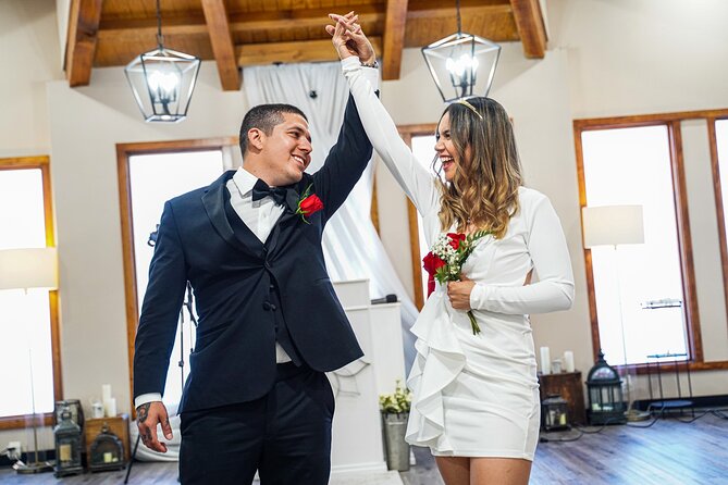 Las Vegas Wedding at The Little Vegas Chapel - Why This Experience Works