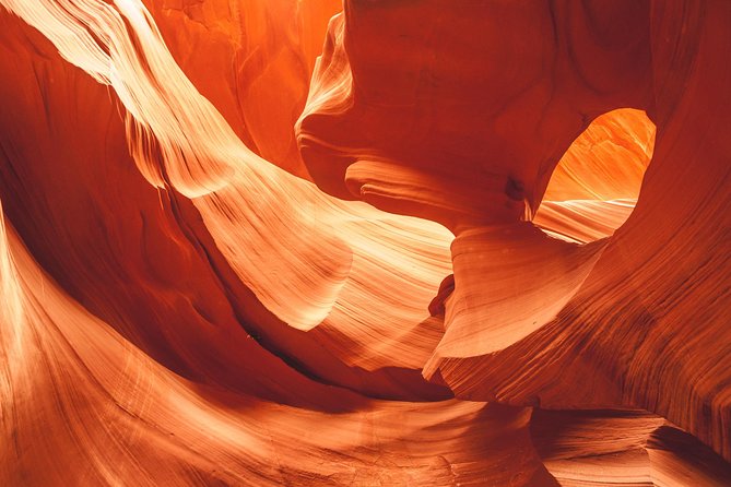Antelope Canyon and Horseshoe Bend Small Group Tour from Vegas - FAQ