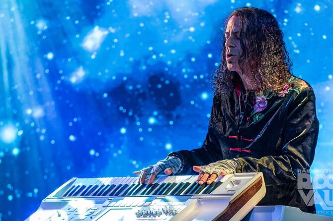 Raiding the Rock Vault at the Hard Rock Cafe in Las Vegas - Final Thoughts: Who Will Love This Show?