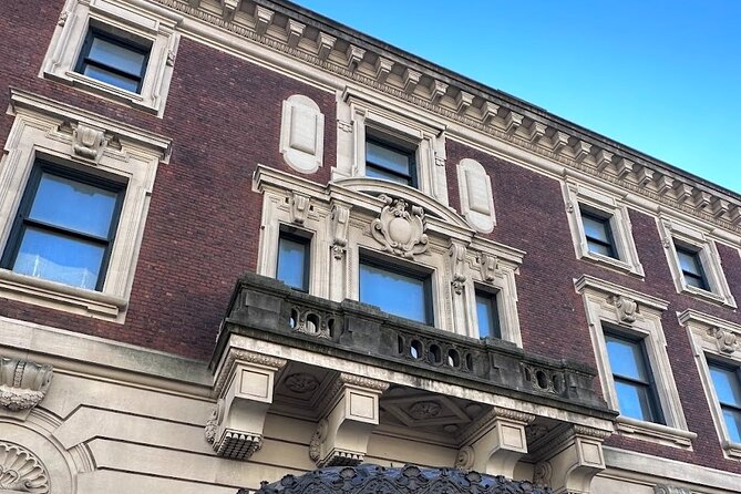 Gilded Age Mansions of Fifth Avenue Walking Tour - Key Points