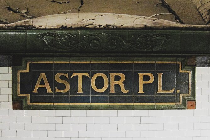 Vintage Tour in Lower Manhattan with Expert Local Guide - What to Expect at Each Stop