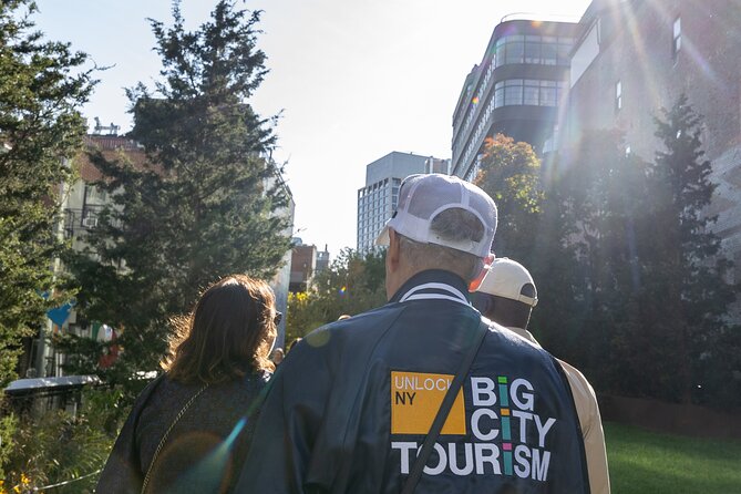 Midtown Private Walking Tour with Local Guide - The Sum Up