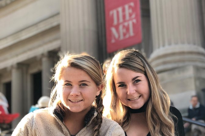 90 min NYC Private Gossip Girl Pedicab Tour - The 90-Minute NYC Private Gossip Girl Pedicab Tour: A Fun and Practical Way to See Manhattan’s Upper East Side