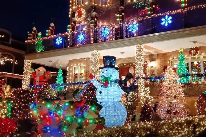 Dyker Heights Brooklyn Christmas Lights Walking Tour - A Practical Approach to Brooklyn’s Holiday Lights