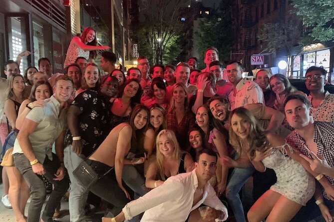 NYC Pub Crawl with Rooftop Clubbing Experience - Authentic Feedback from Participants