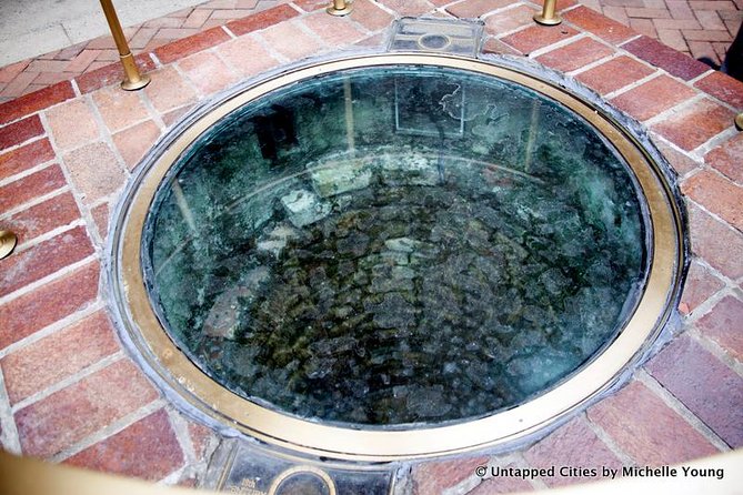 Lower Manhattan Tour: The Remnants of Dutch New Amsterdam! - Exploring the Heart of Dutch New Amsterdam