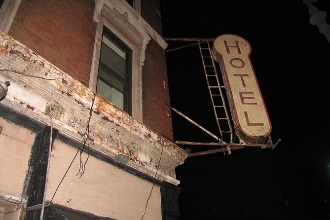 Gritty NYC True Crime Tour with a Lawyer - Key Points