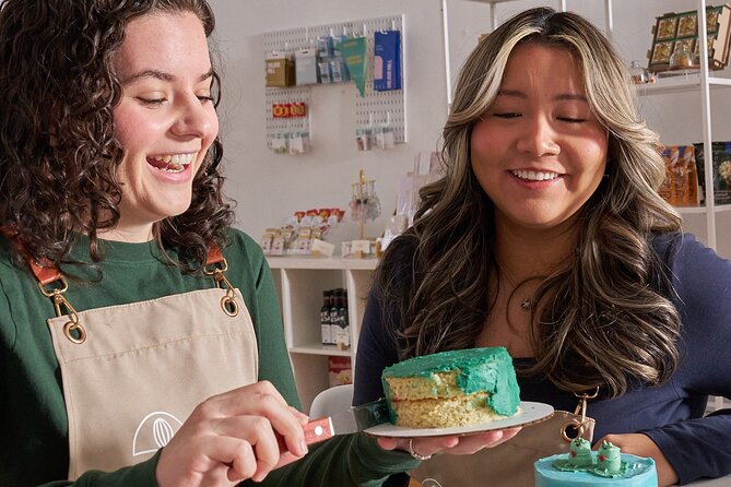 Lunchbox Cake Experience - Who Should Book This?