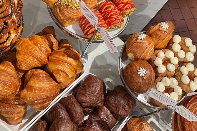 Festive Holiday Trees and Treats Crawl in NYC - FAQ